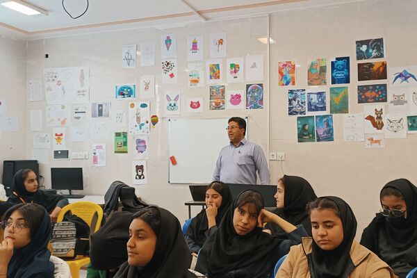 یک روز بدون کیف همراه با آموزش خود مراقبتی در دبیرستان شریعت 