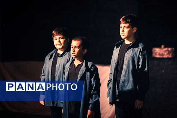 نمایش کاروان عاشقی در کرج 