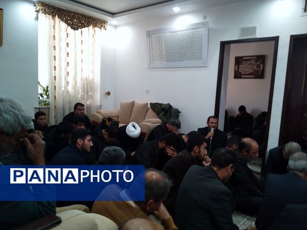 جلسه هفتگی هیات جوانان انصار الحسین هم زمان با عزاداری ایام فاطمیه در شهرستان خلیل‌آباد 