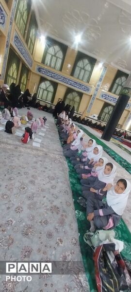 سنگر مسجد به یاد دانش‌آموزان میناب