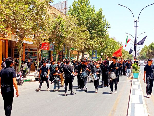 عزاداری هیأت های کاشمر در روز هفتم ماه محرم
