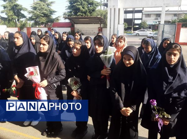 مانور بازگشایی مدارس عباس آباد 