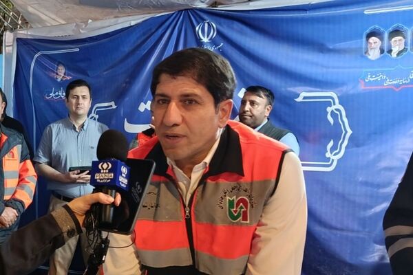 میزهای خدمت در سطح شهر، پل ارتباط مستقیم مردم و مسئولان است