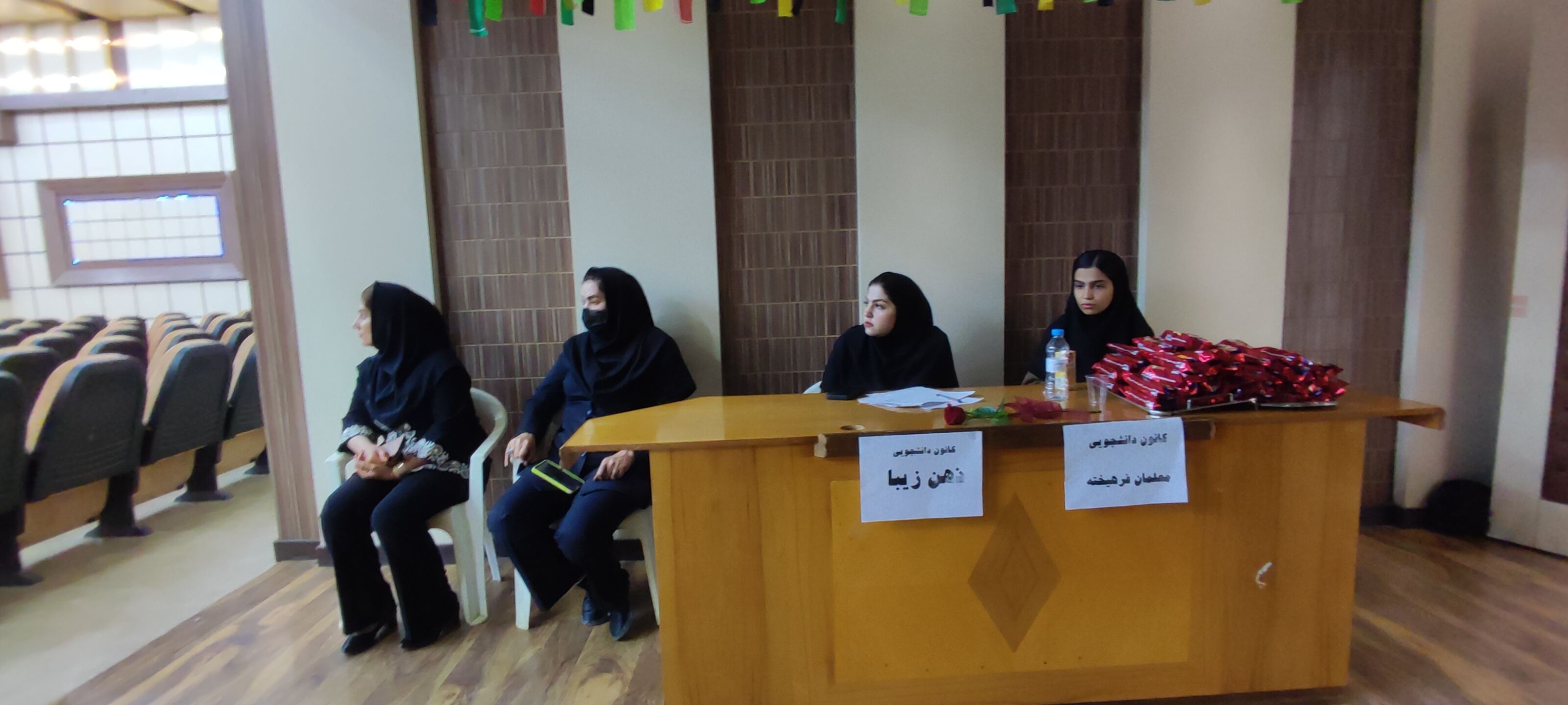 برگزاری نشست دادستانی شیروان با دانشجویان در دانشگاه آزاد اسلامی شهرستان شیروان