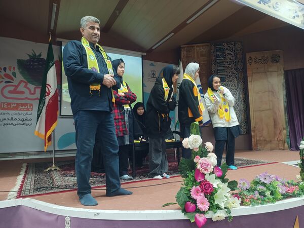 اردوی تفریحی و آموزشی تمشک ناحیه 6 مشهد