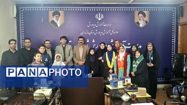 مراسم تقدیر از نقش آفرینان اختتامیه مسابقات قرآن استان مازندران