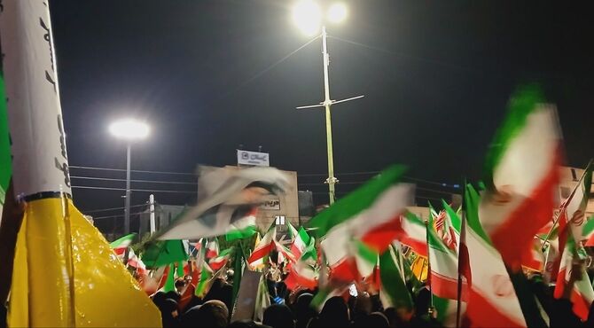 ایران؛ نماد صلابت و اقتدار؛ میناب، تجسم پایداری ملت