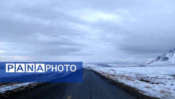 بارش اولین برف پاییزی در روستای نورآباد شازند