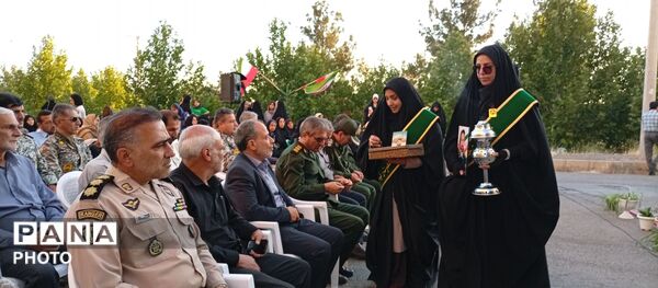 ملایری‌ها یاد شهدای اقتدار و شهید محمدبرومندنژاد را گرامی داشتند