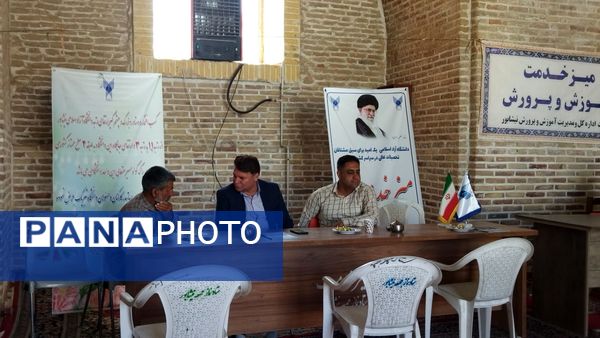 میز خدمت ادارات نیشابور در نماز جمعه 