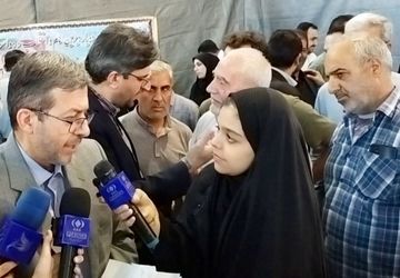 هیچ کدام از پروژه‌های استان اصفهان متوقف نیست