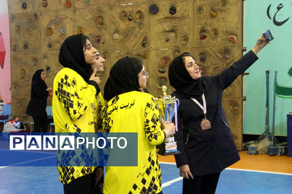 اختتامیه مسابقات تنیس روی میز دانش‌آموزان دختر استان بوشهر