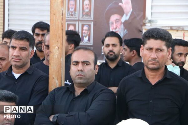 اعلام بیعت تمام قد مردم فهرج با پرچمدار انقلاب