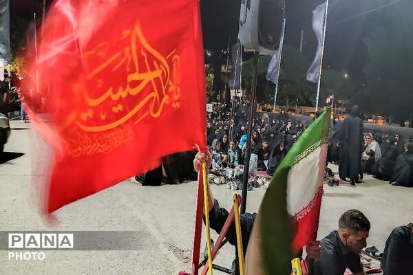 هیئت عزاداری آقا ابا عبدالحسین در  شب عاشورا حسینی در شهر بار نیشابور 