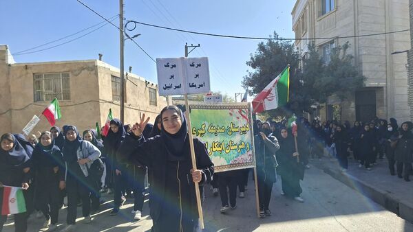 سیزدهم آبان؛ تجدید پیمان نسل جوان با آرمان‌های انقلاب