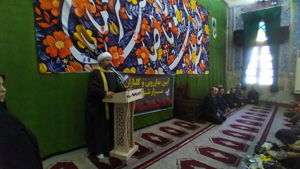 ادای احترام دانش‌آموزان پیشتاز البرزی به مقام شامخ شهدا در دهه فجر 