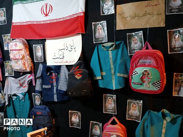فرهنگیان و دانش آموزان گلستان همچنان پای میدان