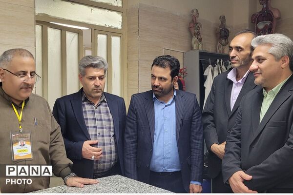 درخشش استعدادهای علمی مرحله استانی دوازدهمین جشنواره نوجوان خوارزمی در بهارستان‌دو