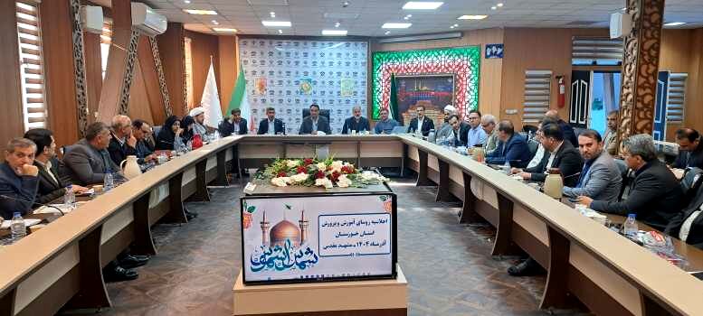 نظم، صمیمیت و اقتدار مهربانانه پایه مدیریت موفق است