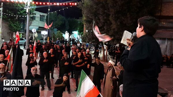 برگزاری مراسم احلی من العسل همزمان با سراسر کشور در شهرستان درگزین