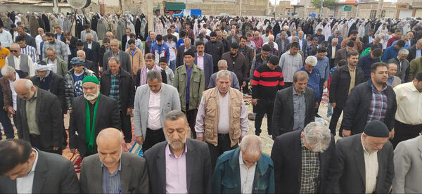 نماز عید سعید فطر در شهر جعفریه قم
