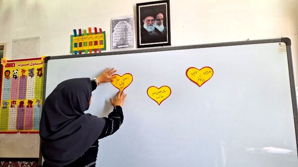 آماده‌سازی مدارس، همیاری دانش‌آموزان و معلمان
