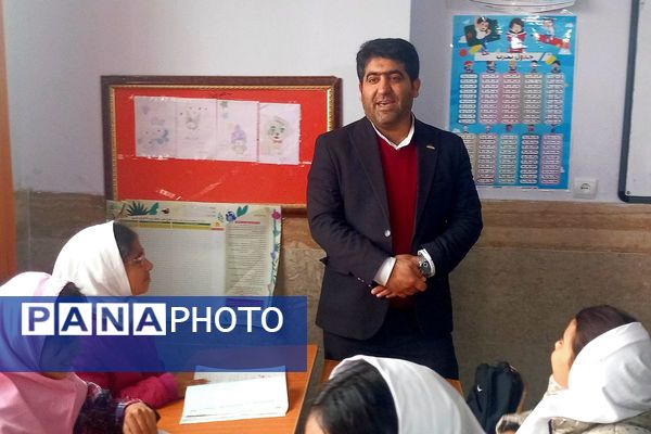 بازدید از مدارس عشایری شهرستان ملارد