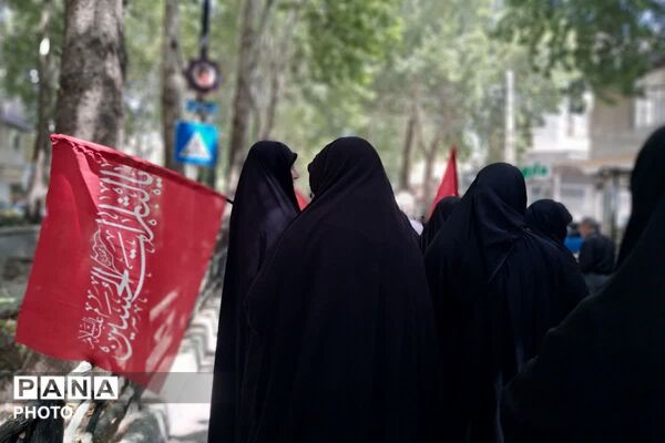 اشک و عهد در میدان امام دماوند؛ بیعت دوباره با سیدالشهدا و امام شهید