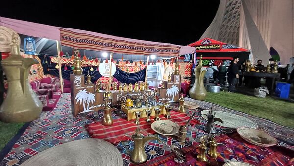 شکوه سوگ در میدان آزادی