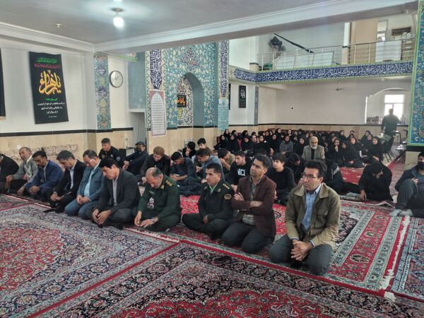 نشست سیاسی _بصیرتی در بخش سراب میمه 