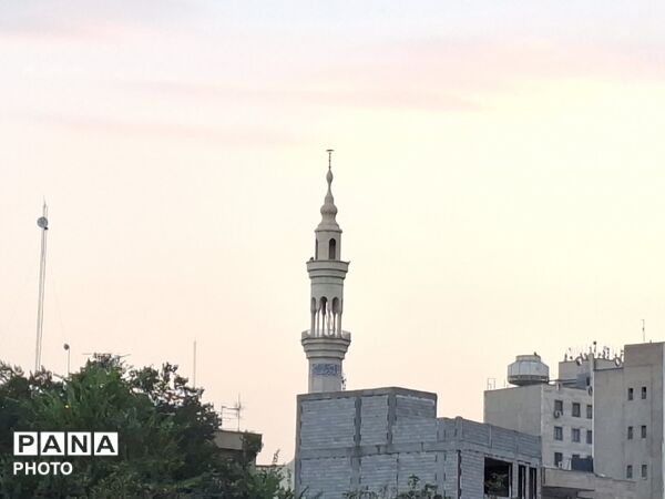 تهران در جشن بزرگ «امت احمد» به استقبال میلاد پیامبر(ص) و امام صادق (ع) رفت