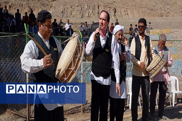 جشنواره بازی های بومی محلی در شهر بار نیشابور