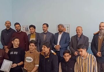 برگزاری مراسم تقدیر از دانش‌آموزان برگزیده هنرستان علی کاشانی پور ملارد