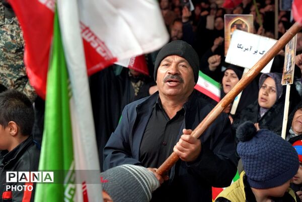 حضور امام جمعه شهرستان تایباد در بین مردم ولایتمدار ارزنه