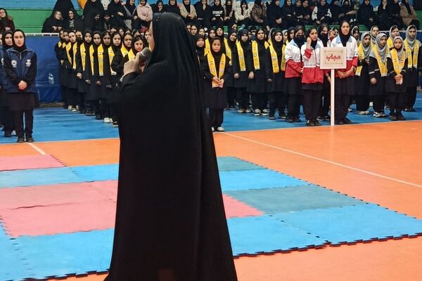یاوران انقلاب؛روشنای مسیر نوجوانان امروز