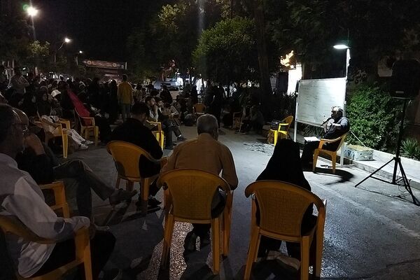 کافه گفتگوی حسینیه امام خمینی در شب صد و شصت و پنجم 
