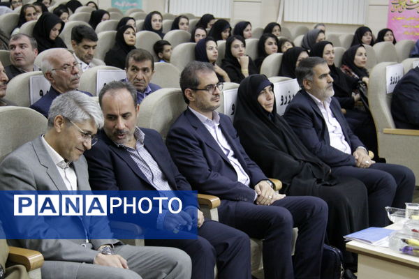  گرامیداشت مقام معلم و تجلیل از معلمان نمونه استان کردستان