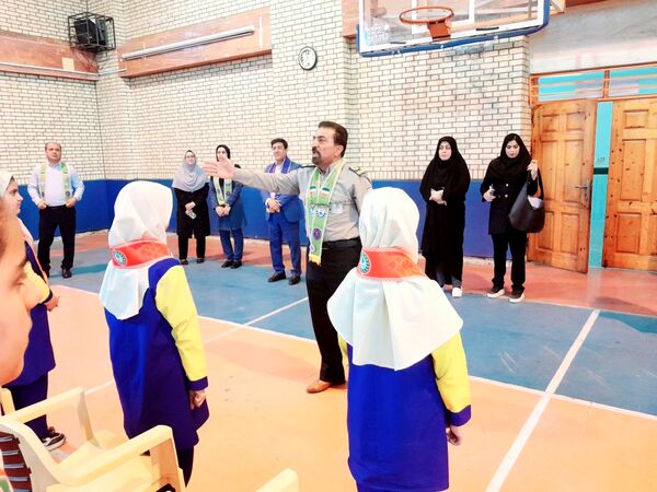 بازدید بازرسان کشوری از مدارس تشکیلاتی استان بوشهر