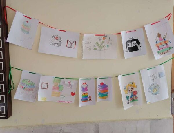 گرامیداشت هفته کتاب و کتابخوانی در دبیرستان حاج مهدی روحانی شهرستان خلیل آباد 