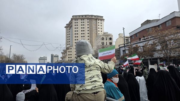 حضور چهل و هفتم از قاب دوربین پانا (۱)