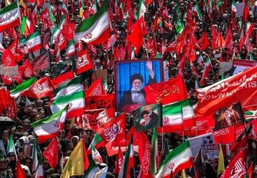 حضور کم‌نظیر مردم در تشییع رهبر شهید، محاسبات دشمن را برهم‌ زد
