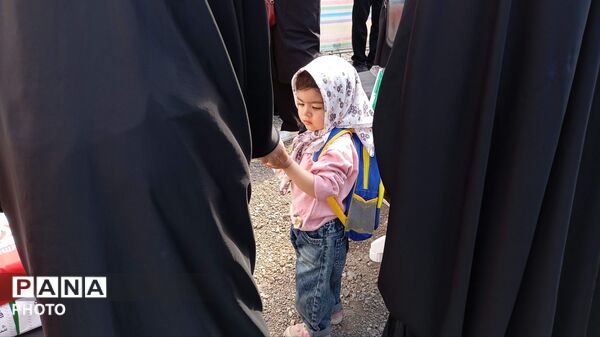 گرامیداشت شهدای مدرسه میناب در گرگان