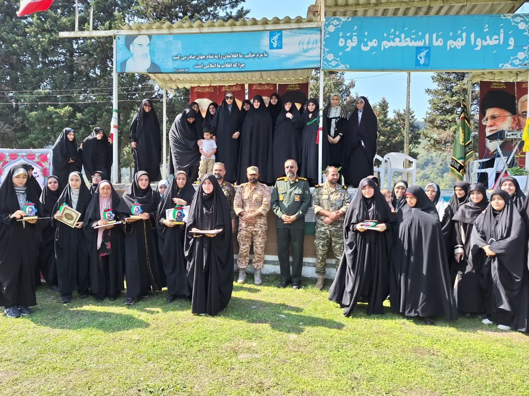 افزایش آمادگی رزمی و دفاعی خواهران بسیجی