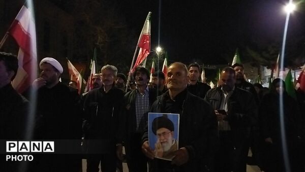 از پیر تا کودک برای حفظ وطن آمدند-۲