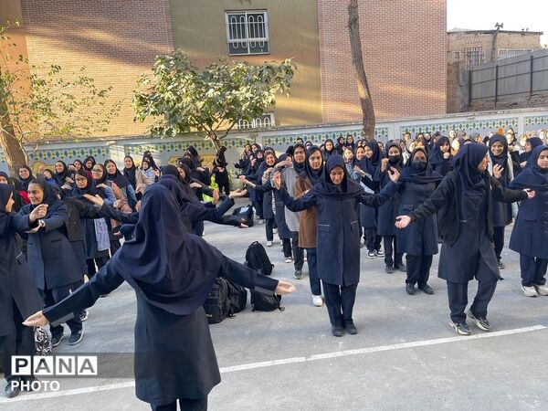 المپیاد ورزشی درون مدرسه ای علامه طباطبایی 