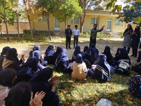 حضور دانش‌آموزان ناحیه یک شهرکرد و لاران در اردوی «طرح تمشک» 
