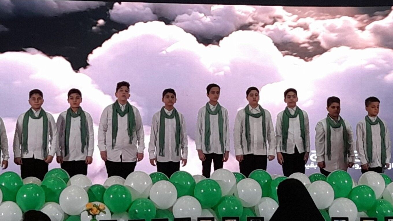 جشن  میلاد حضرت علی(ع) با رونمایی سرود از «کرج تا فرج» اجرا شد