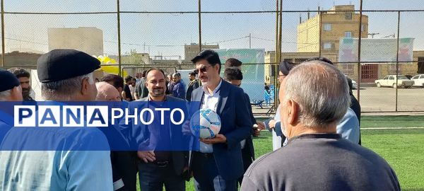 آیین افتتاح زمین چمن مصنوعی ورزشگاه مهر آموزش و پرورش فلاورجان
