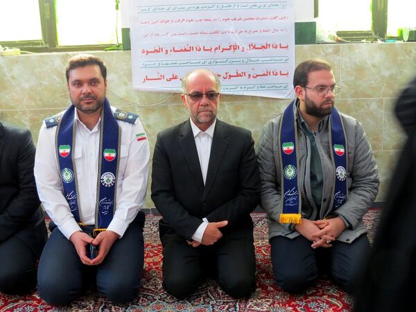 بازدید قائم مقام سازمان دانش‌آموزی از دانش‌آموزان پیشتاز معتکف بام و صفی‌آباد