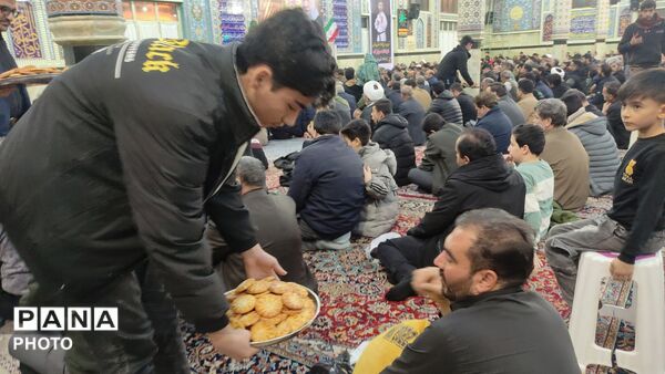 خدای خامنه‌ای زنده و ملت ما همیشه پاینده است